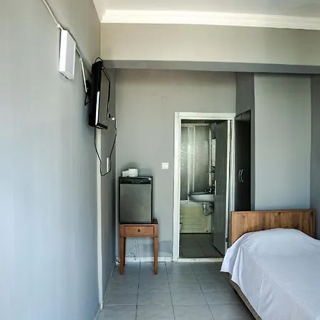 Ali Lvv Inn *